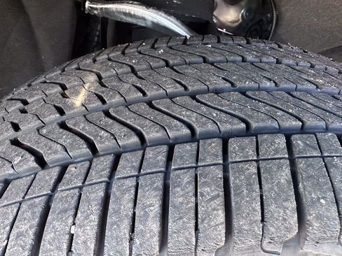 Used 2022 Chevrolet Tahoe High Country image 14