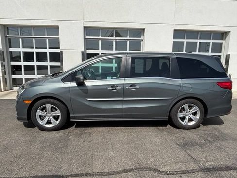 Used 2018 Honda Odyssey EX-L image 3