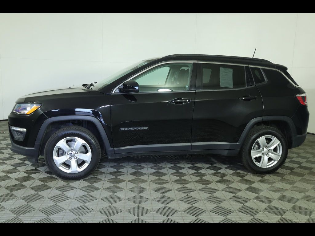 Used 2020 Jeep Compass Latitude w/ Popular Equipment Group AWD/4WD image 14