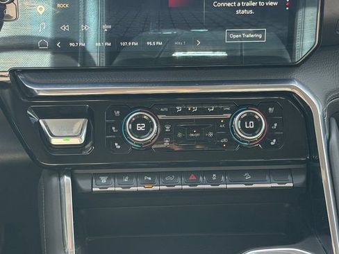 Certified 2025 GMC Sierra 2500 Denali w/ Denali Reserve Package AWD/4WD image 20