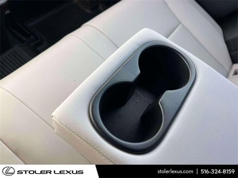 Used 2023 Lexus UX 250h FWD image 17