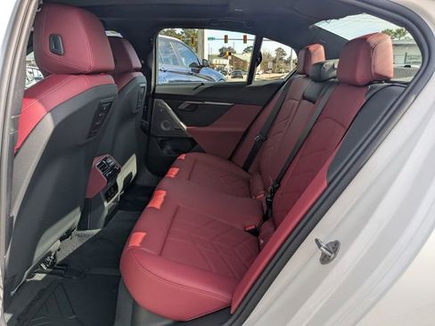 New 2026 BMW 530i xDrive w/ Executive Package image 13