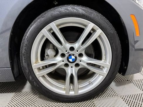 Used 2017 BMW 340i xDrive Sedan AWD/4WD image 23