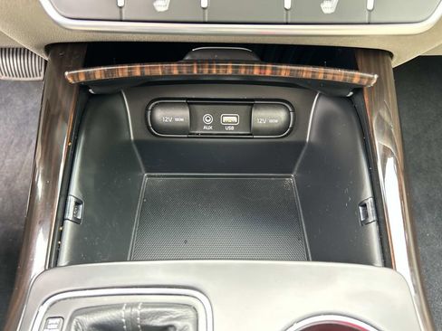 Used 2020 Kia Sorento EX AWD/4WD image 31