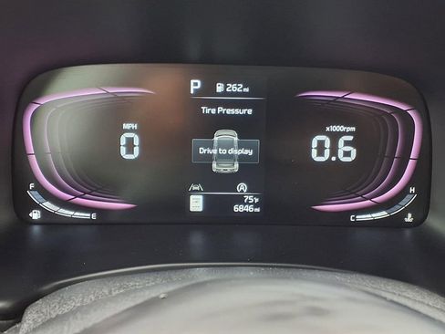 Certified 2023 Kia Soul LX w/ LX Technology Package FWD image 30
