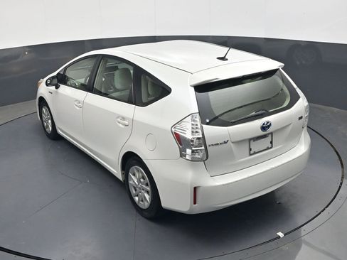Used 2014 Toyota Prius V Three FWD image 23