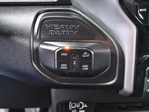 Used 2025 RAM 2500 Big Horn AWD/4WD image 24