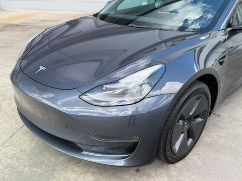 Used 2022 Tesla Model 3 Long Range AWD/4WD image 2