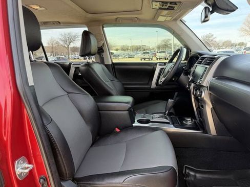 Certified 2022 Toyota 4Runner SR5 Premium w/ Moonroof Package image 29