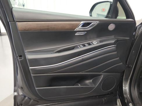 Used 2024 Genesis GV80 2.5T image 32