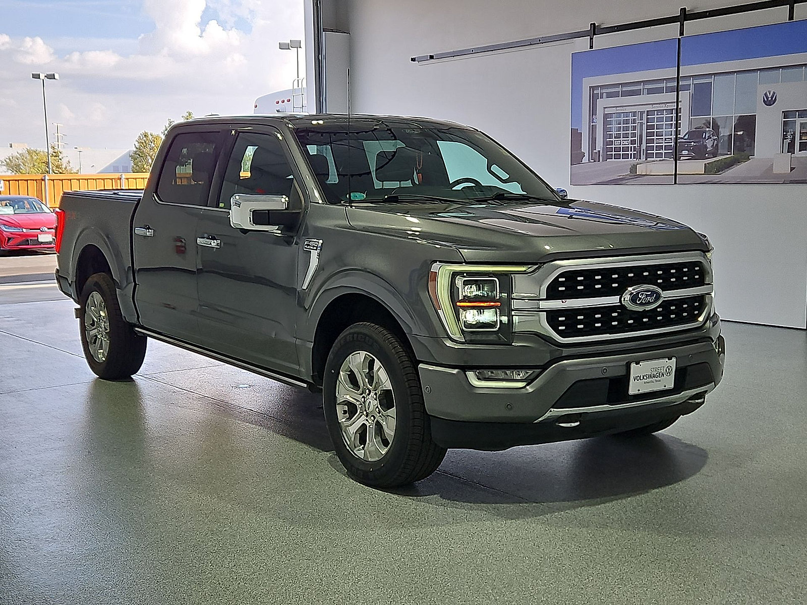 Used 2022 Ford F150 Platinum w/ Equipment Group 701A High AWD/4WD image 2