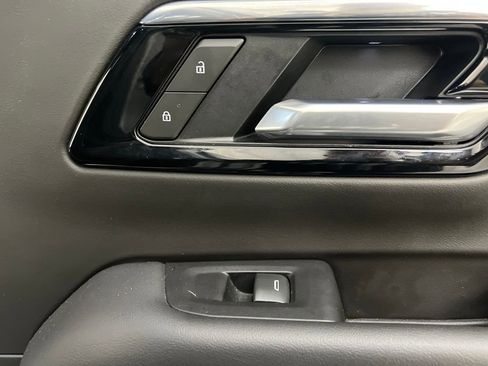 Used 2025 Chevrolet Tahoe Z71 image 20