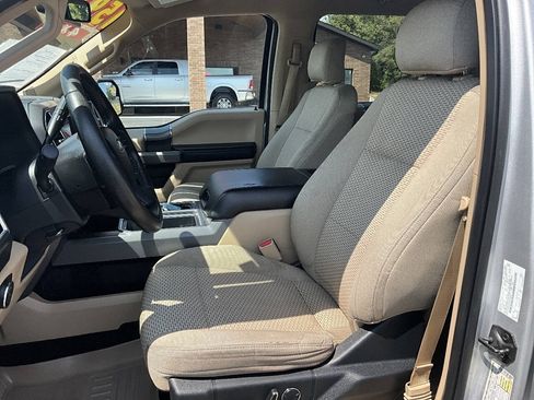Used 2016 Ford F150 XLT w/ Equipment Group 302A Luxury AWD/4WD image 10