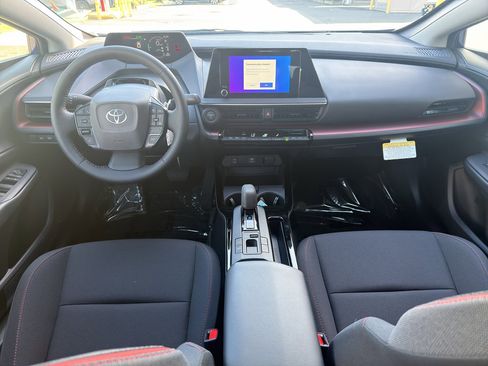 New 2026 Toyota Prius Plug-In Hybrid FWD image 24