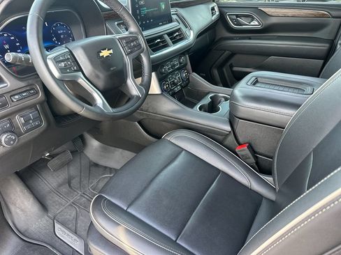 Used 2024 Chevrolet Tahoe Premier w/ Premium Package RWD image 10