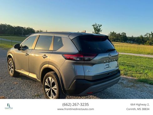 Used 2023 Nissan Rogue SV FWD image 5