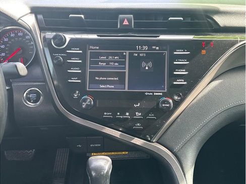 Used 2020 Toyota Camry XSE w/ Carpet Mat Package image 17