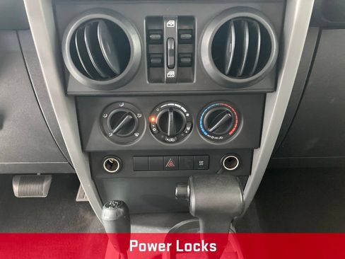 Used 2007 Jeep Wrangler Unlimited X AWD/4WD image 7