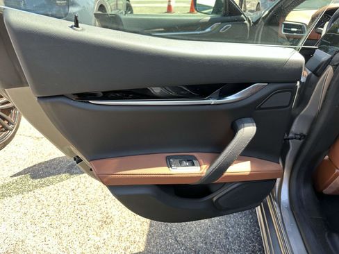 Used 2022 Maserati Ghibli Modena Q4 image 19