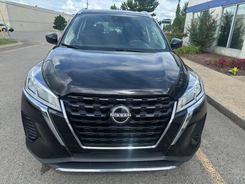Used 2023 Nissan Kicks SV FWD image 9