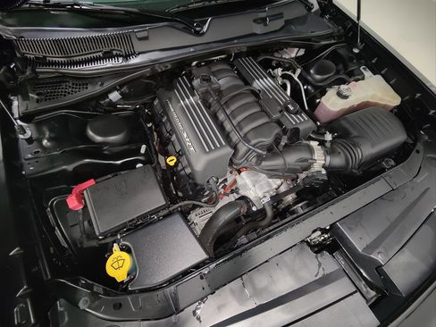 Used 2021 Dodge Challenger R/T Scat Pack image 2