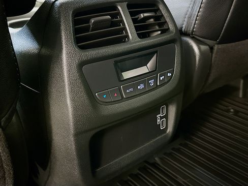 Used 2022 Honda Pilot Special Edition image 28