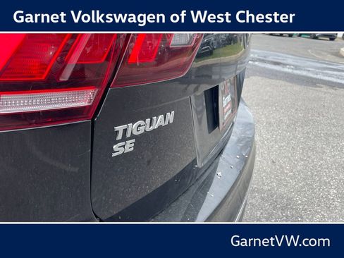 Used 2021 Volkswagen Tiguan SE AWD/4WD image 19