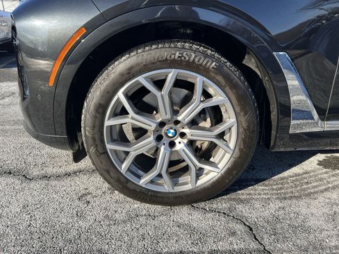 Used 2023 BMW X7 xDrive40i w/ Executive Package image 12