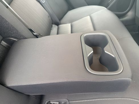 Used 2024 Nissan Altima 2.5 SV image 14