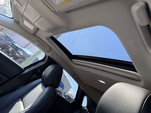 Used 2025 MAZDA CX-30 AWD 2.5 S w/ Preferred Package image 19