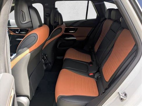 New 2026 Mercedes-Benz GLC 300 4MATIC image 14