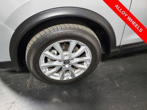 Used 2021 Nissan Rogue Sport S image 7