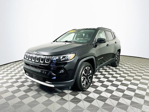 Certified 2022 Jeep Compass Limited w/ Sun and Sound Group image 6