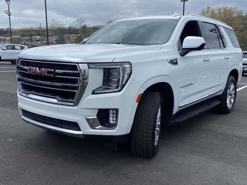 Used 2024 GMC Yukon SLT image 7