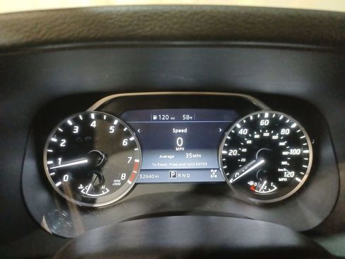 Used 2022 Nissan Frontier SV image 10