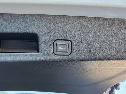 New 2026 GMC Acadia AT4 w/ Luxury Package image 52