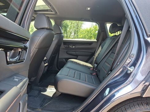 Certified 2025 Honda CR-V Sport Touring image 10
