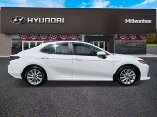 Used 2024 Toyota Camry LE AWD/4WD video 4