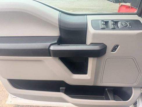 Used 2021 Ford F550 XL image 16