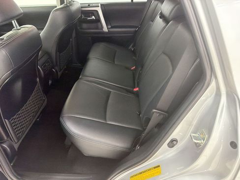 Used 2024 Toyota 4Runner Limited AWD/4WD image 21