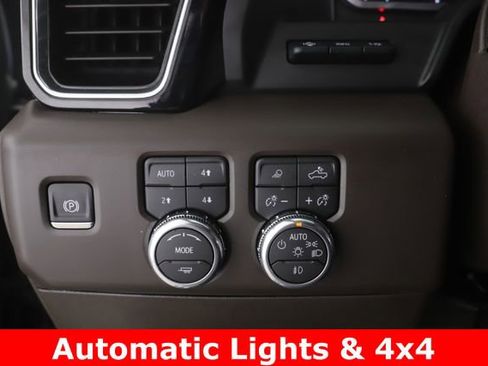 Used 2026 GMC Sierra 3500 Denali w/ Denali Reserve Package AWD/4WD image 21
