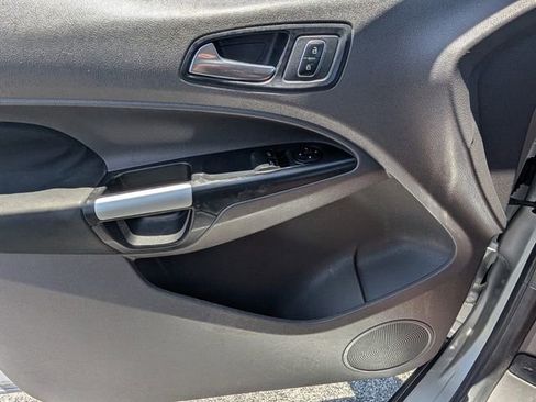 Used 2019 Ford Transit Connect XLT FWD image 27