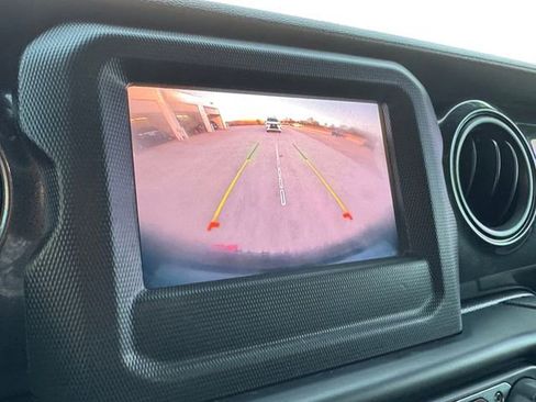 Used 2021 Jeep Wrangler Unlimited Sport w/ Safety Group image 9