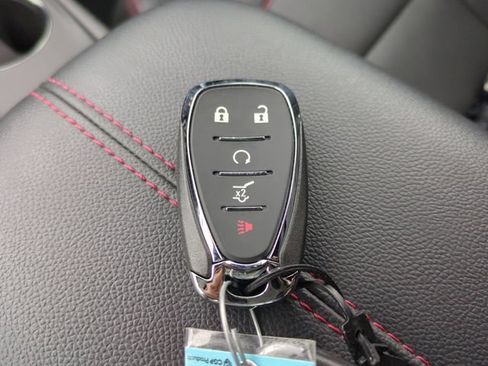 Certified 2024 Chevrolet Equinox RS w/ RS Leather Package FWD image 37
