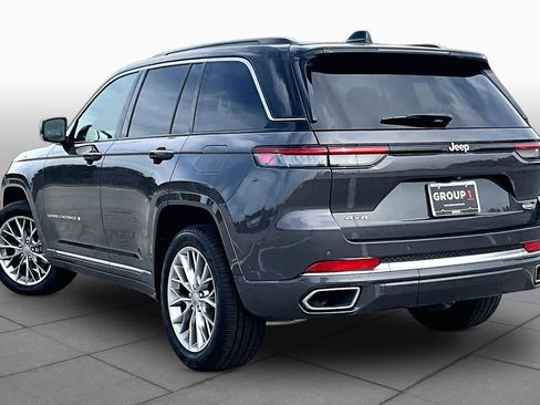 Used 2025 Jeep Grand Cherokee Summit AWD/4WD image 12