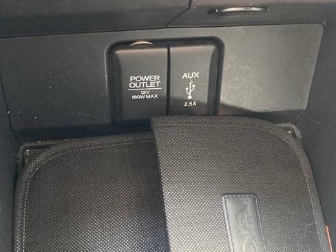 Used 2018 Honda Pilot Elite image 33