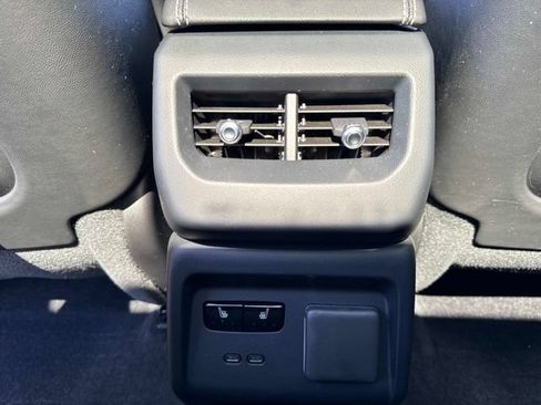 Certified 2025 Cadillac Optiq Luxury 2 w/ LPO, Floor Liner Package AWD/4WD image 15