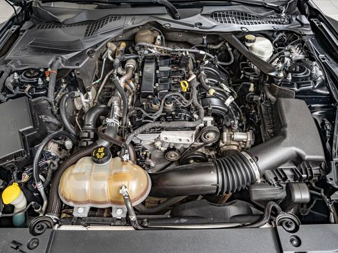 Used 2017 Ford Mustang Premium RWD image 40