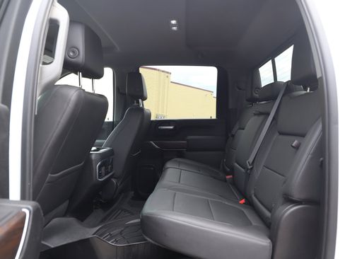 Used 2021 GMC Sierra 3500 SLT w/ SLT Convenience Package AWD/4WD image 17