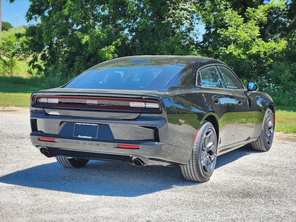 New 2026 Dodge Charger R/T w/ Blacktop Package AWD/4WD image 4